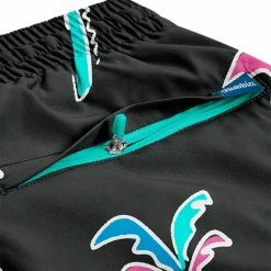 Chubbies Mens The Havana Nights 5.5" Lined Classic Swim Trunks 6 Chubbies Mens The Havana Nights 5.5" Lined Classic Swim Trunks -Volcom Shop d9c2406d 8c23 4e0b 8ea3 414103298aba